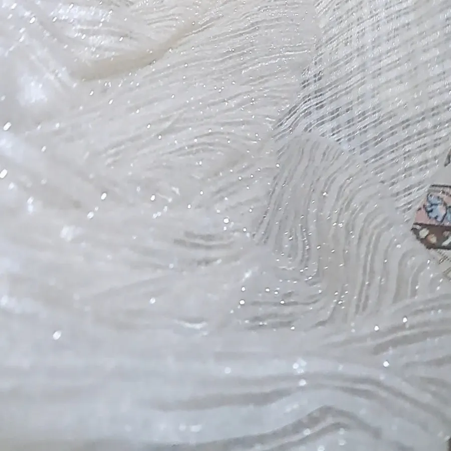 پرده شاین دار