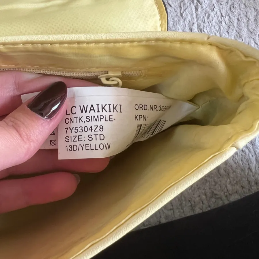 کیف لیمویی ال سی وایکیکی