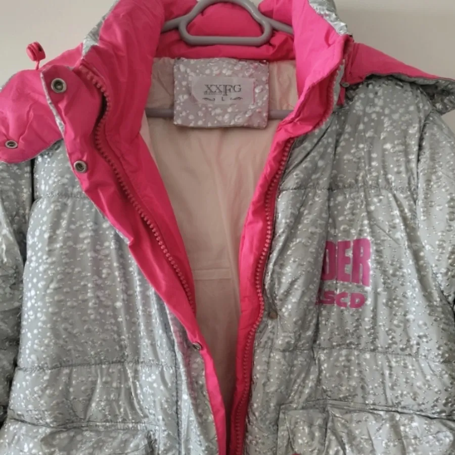 کاپشن کلاه دار