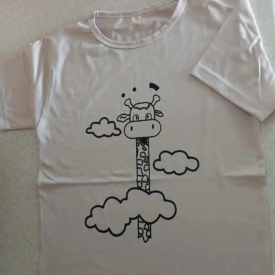 تیشرت زرافه