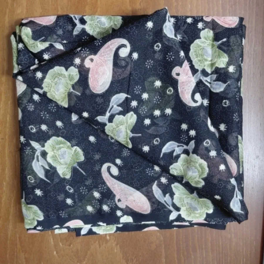 پارچه چادری