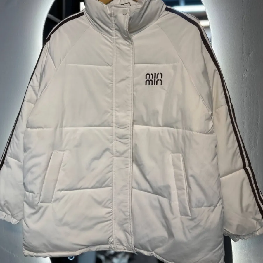 کاپشن داخل پشمشیشه