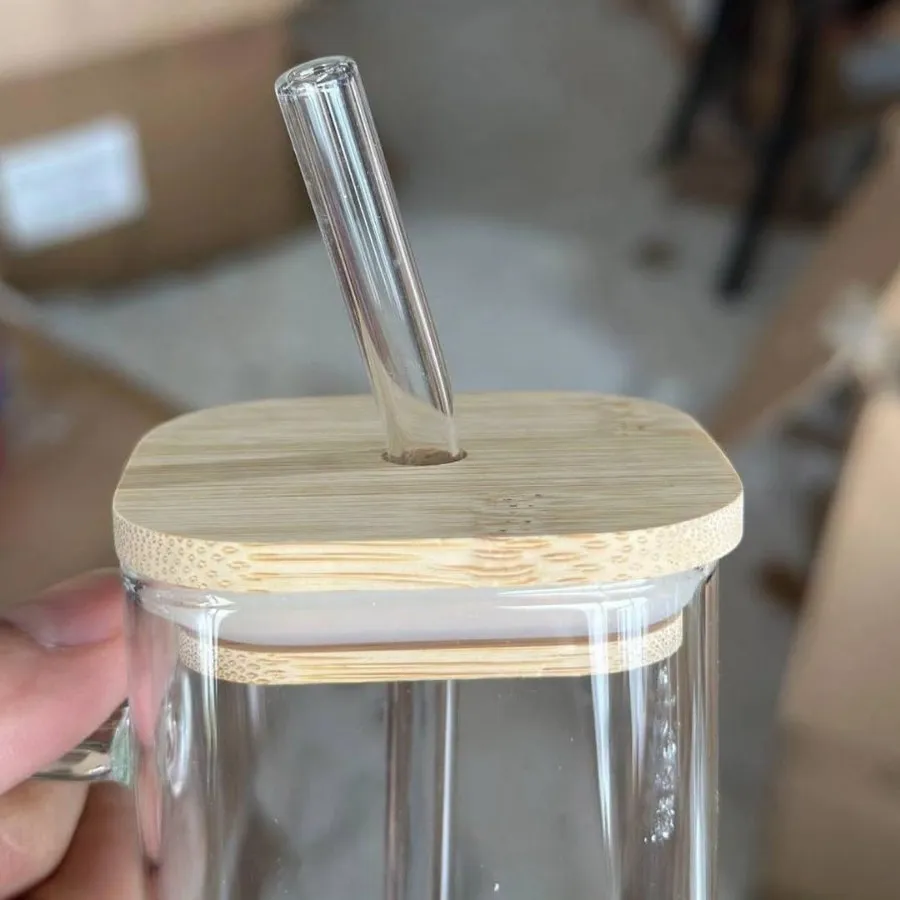 لیوان اسموتی