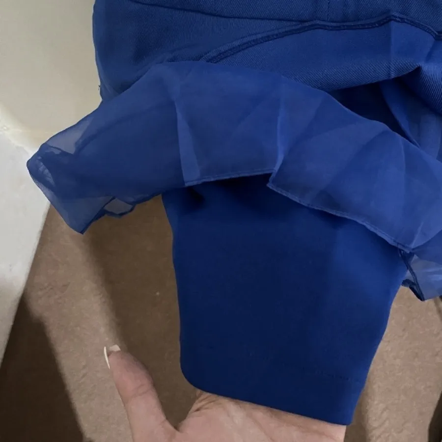 پیرهن زیبای دخترانه