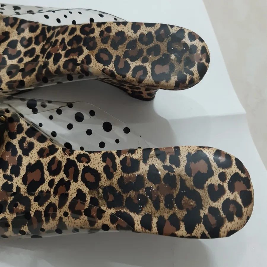 صندل سایز 39 پلنگی