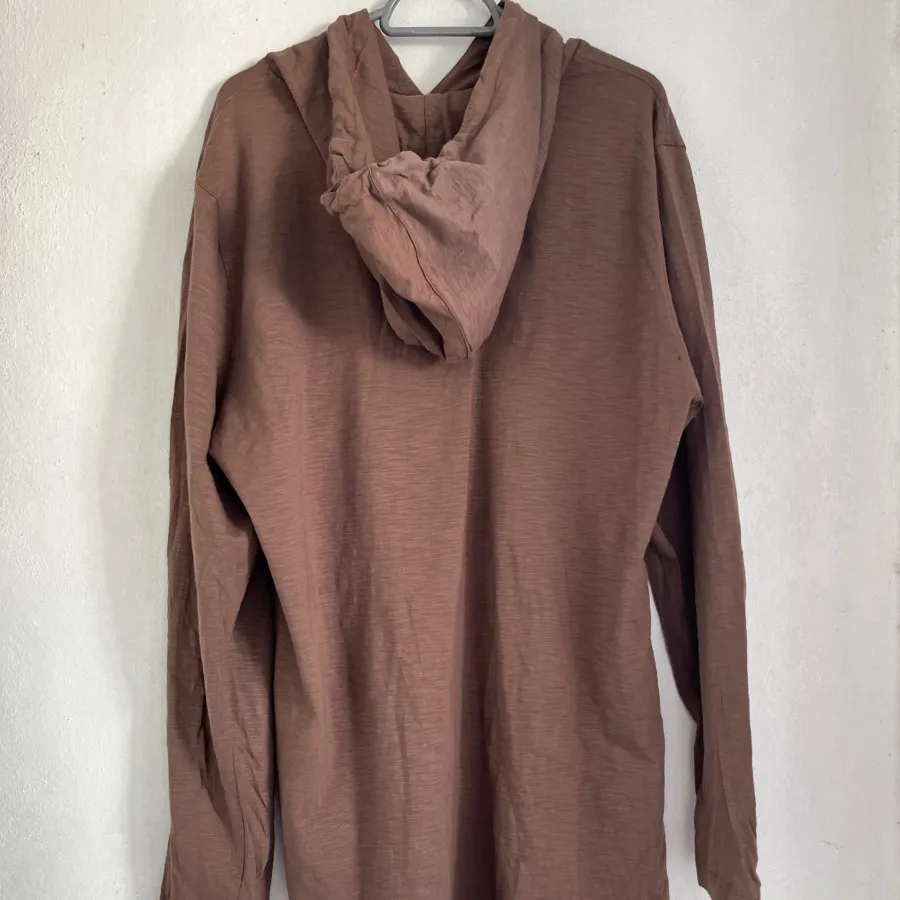 هودی نخی هالیدی holiday