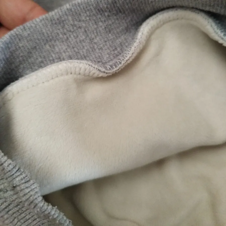 هودی بچگانه خیلی گرم