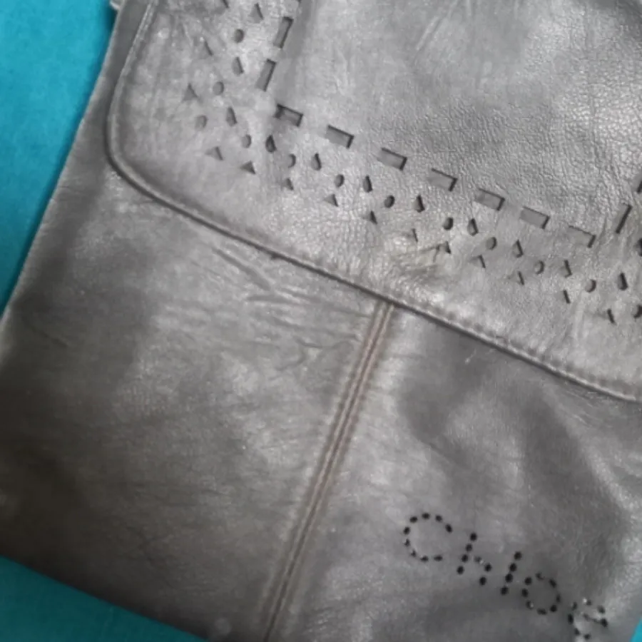 کیف چرم جادار