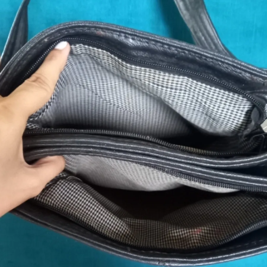 کیف چرم جادار