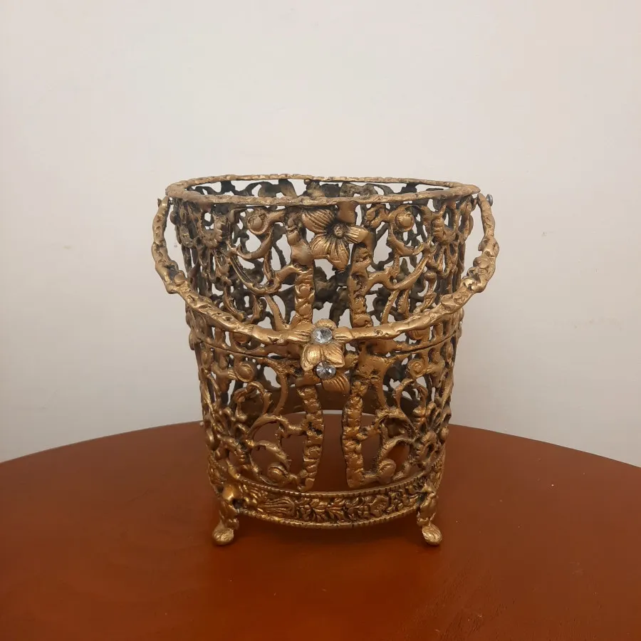 سطل زباله و جا دستمال
