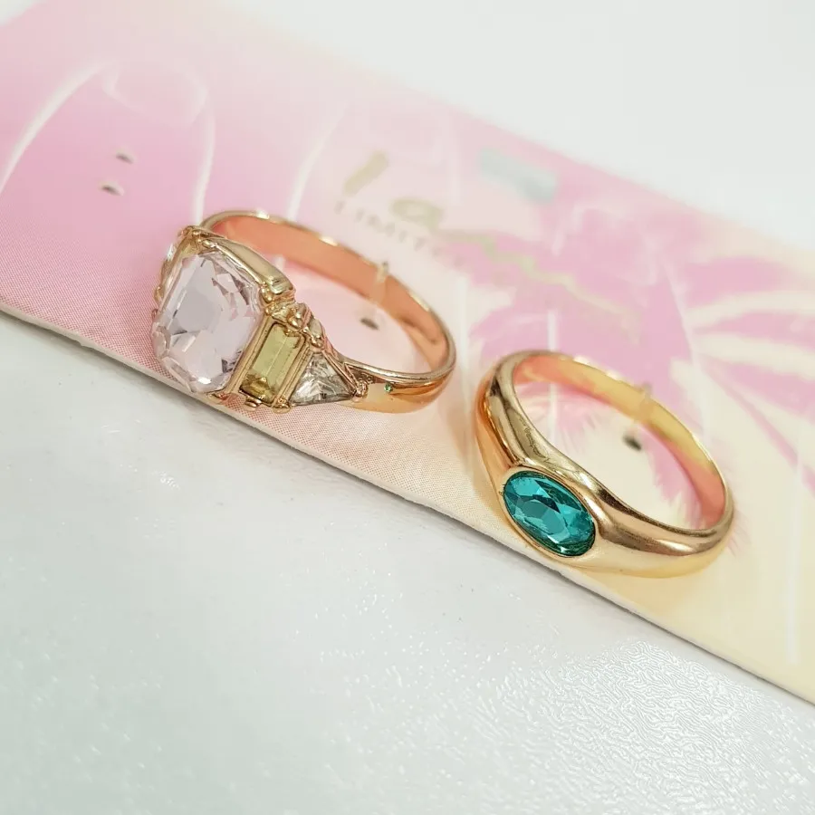 پک انگشتر طلایی نگین دار