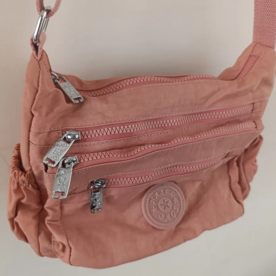 کیف برند حاصل