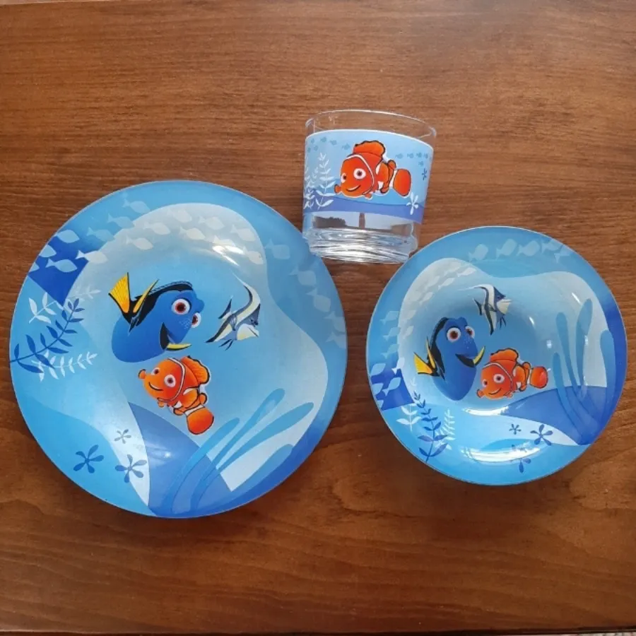 سرویس غذاخوری کودک