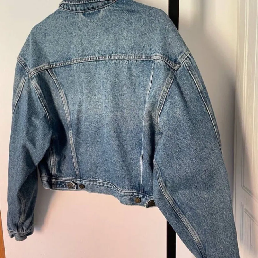 وست american vintage