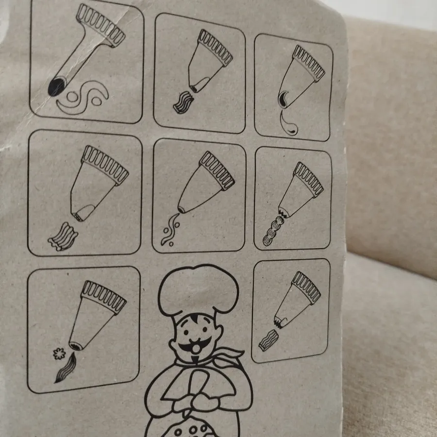 قیف خامه زن حاوی 10 سری