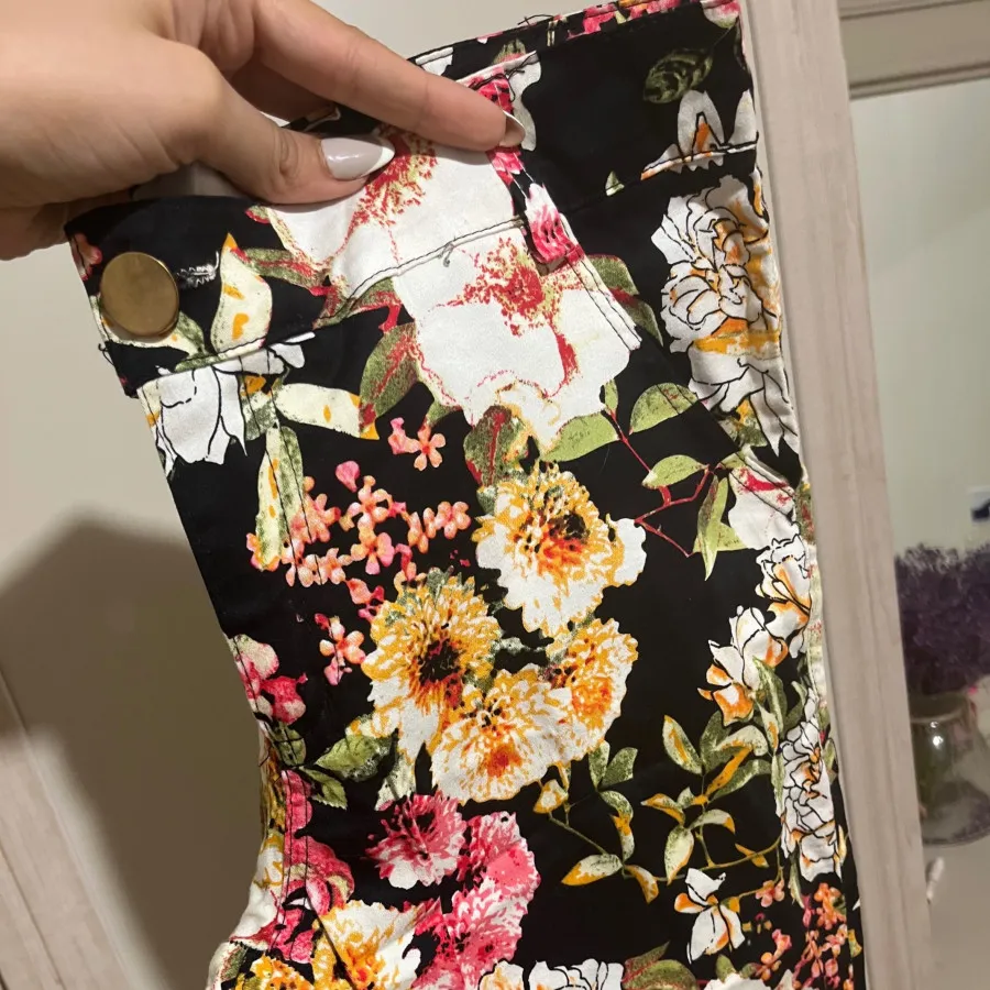 شلوار گلگلی ?