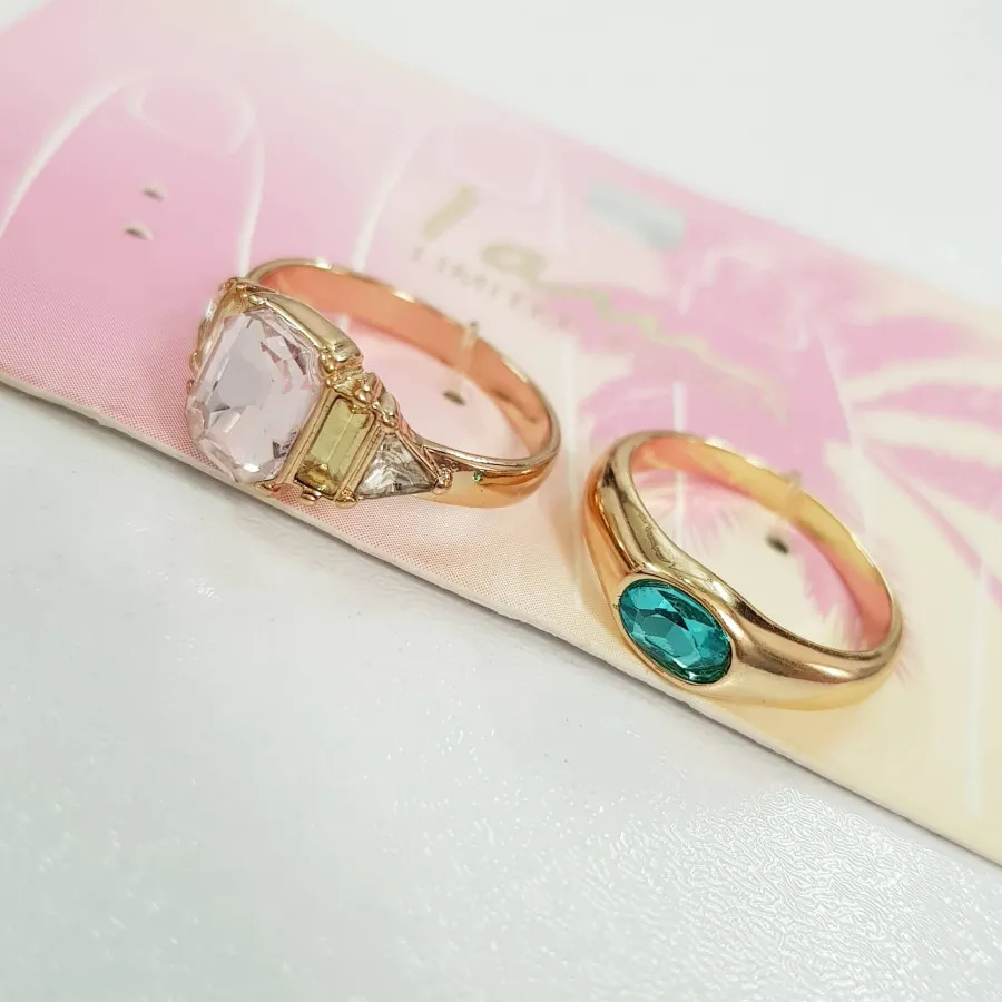 پک انگشتر طلایی نگین دار