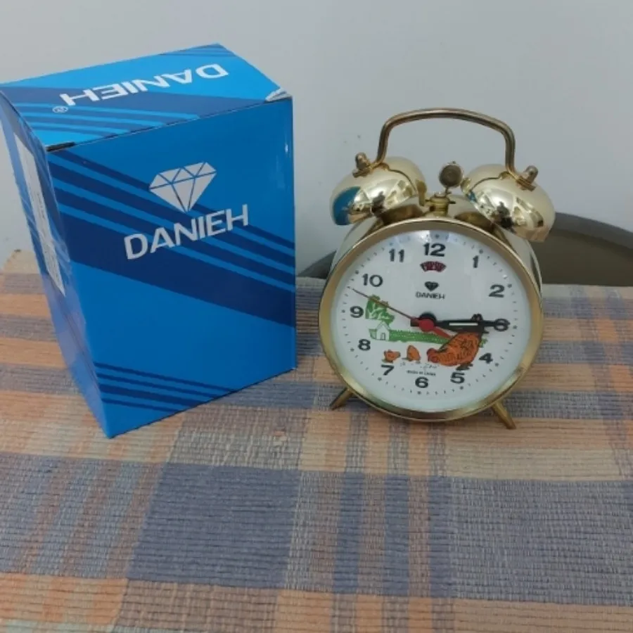 ساعت رومیزی مرغی حرکتی