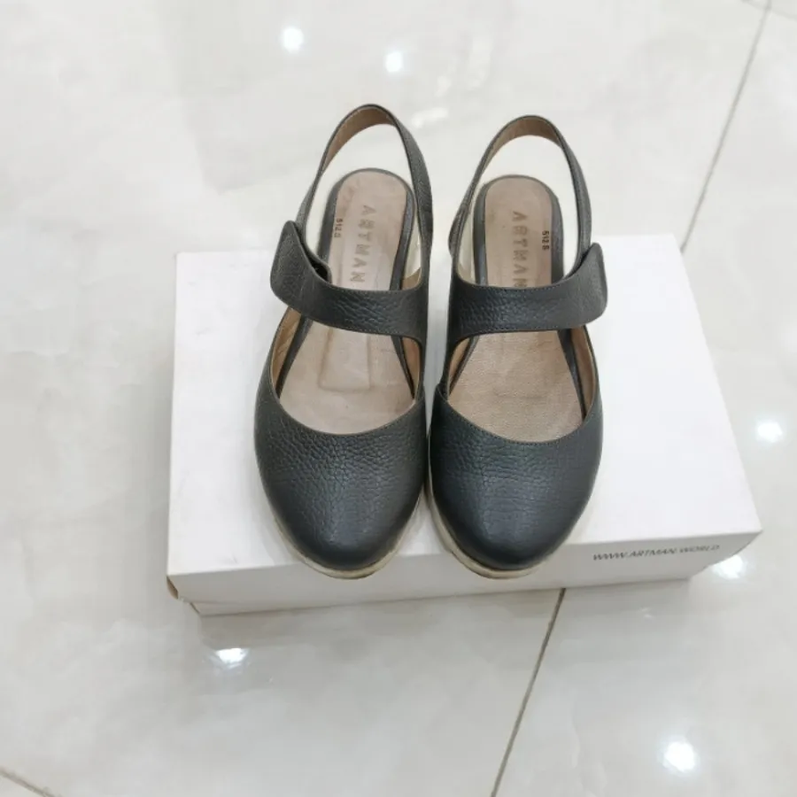 کفش چرم آرتمن