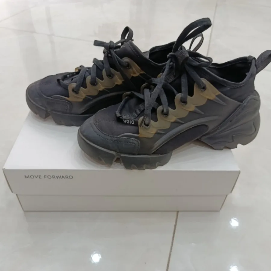 کفش کتونی وارداتی