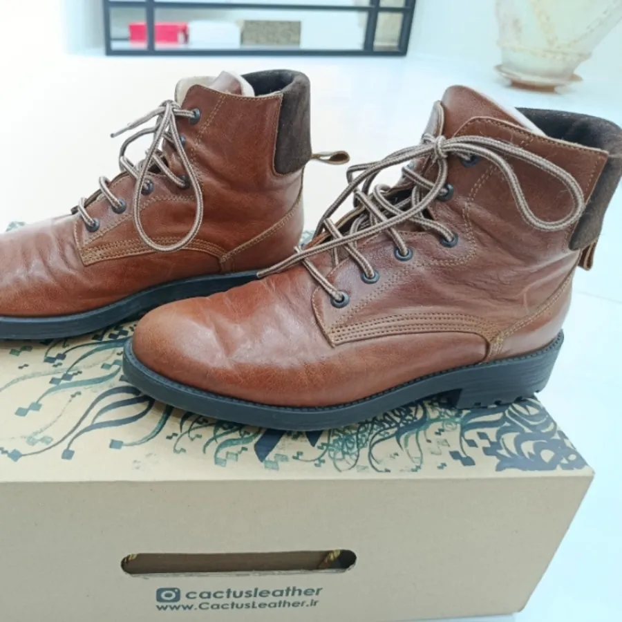 نیم بوت دخترانه و زنانه