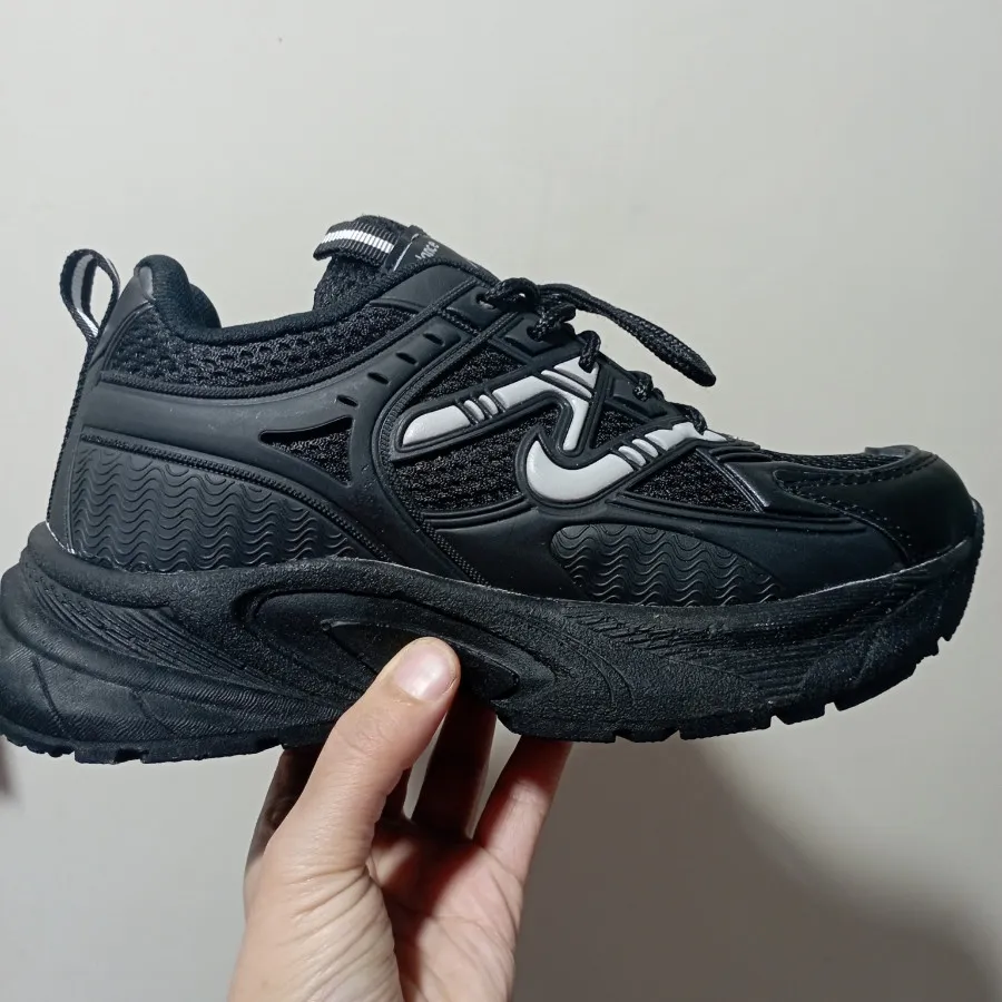 کتونی نیو بالانس