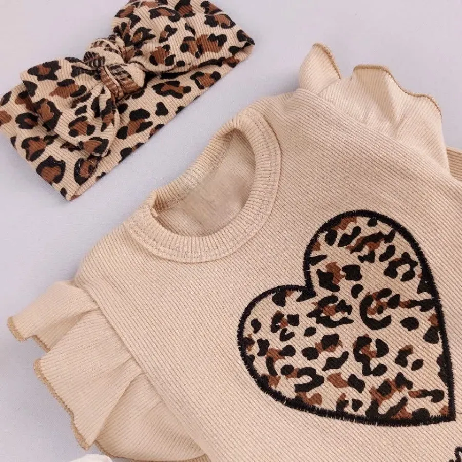 شلوار و هدبند پلنگی قلب
.