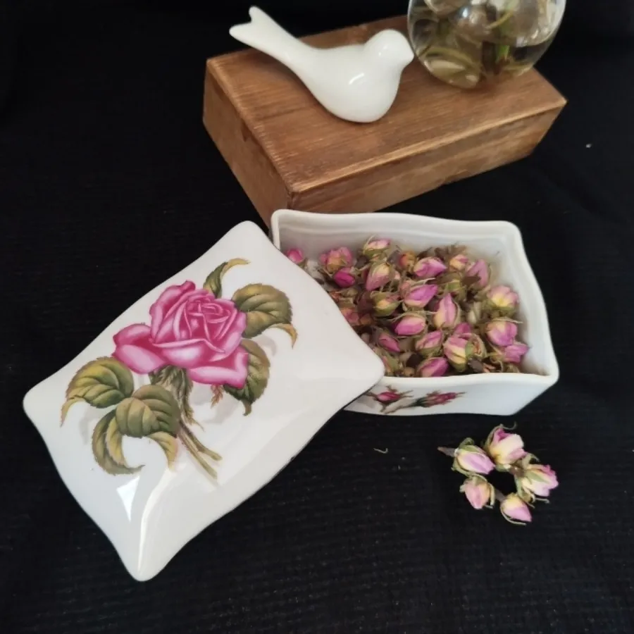 جعبه چینی بسیار زیبای گل