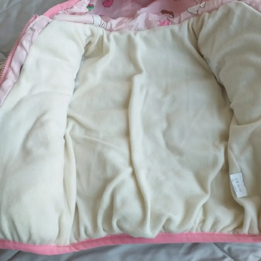 کاپشن صورتی