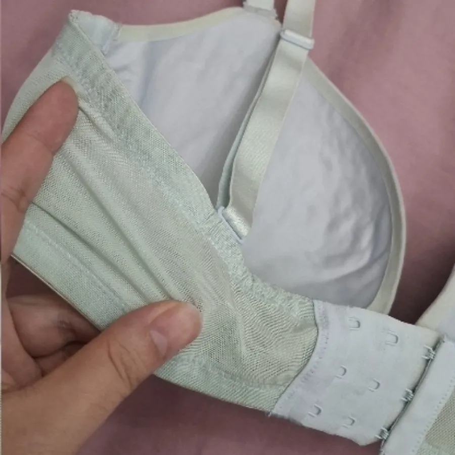 سوتین زنانه