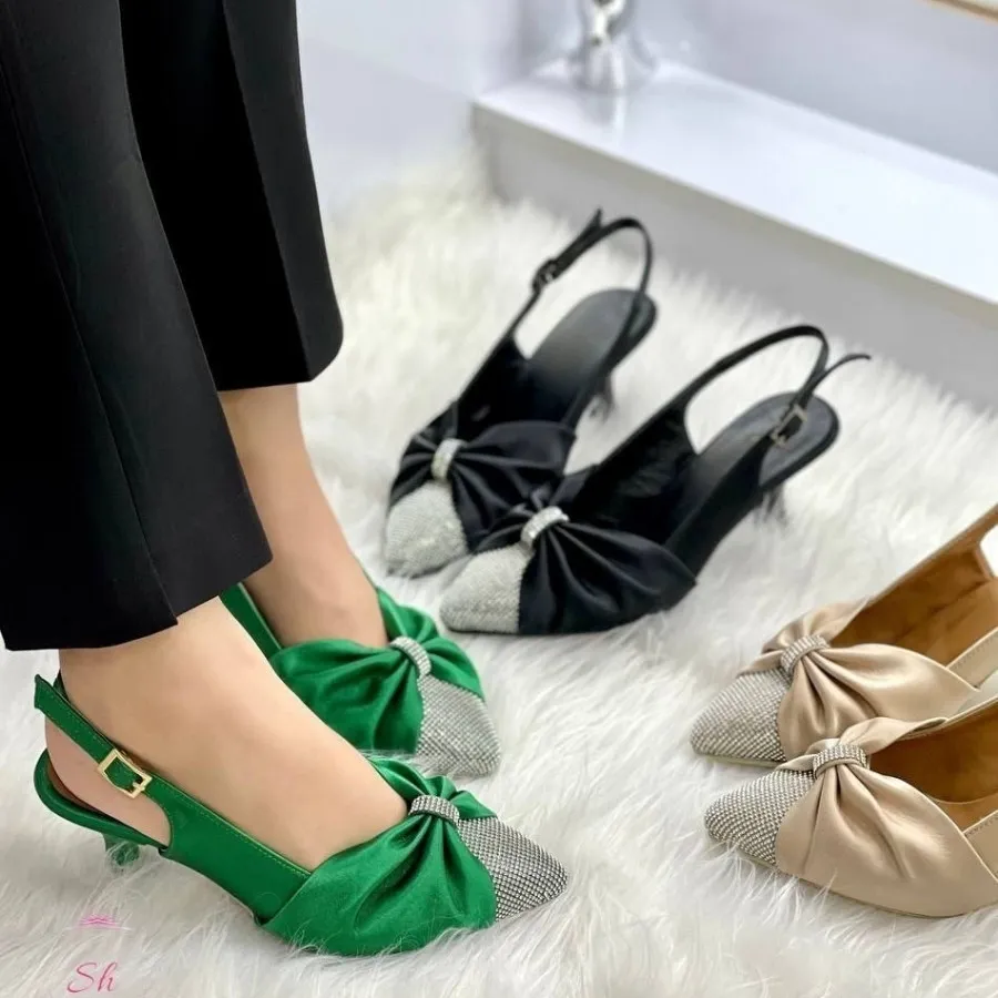 کفش مجلسی نگیندار