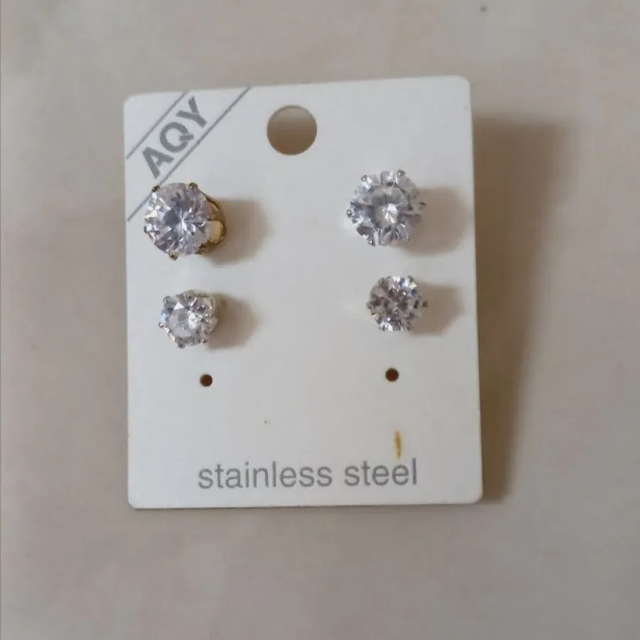 2 جفت گوشواره (1)