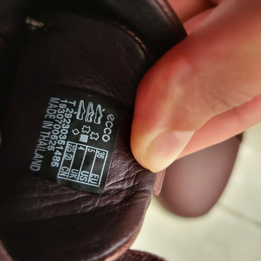 کتونی اکو ecco