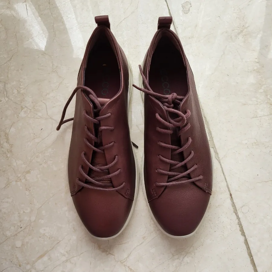 کتونی اکو ecco