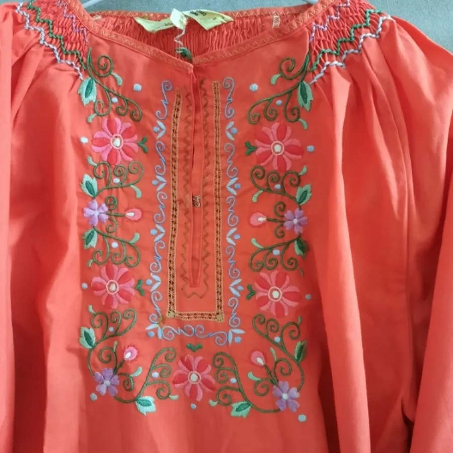 شومیز گلدوزی