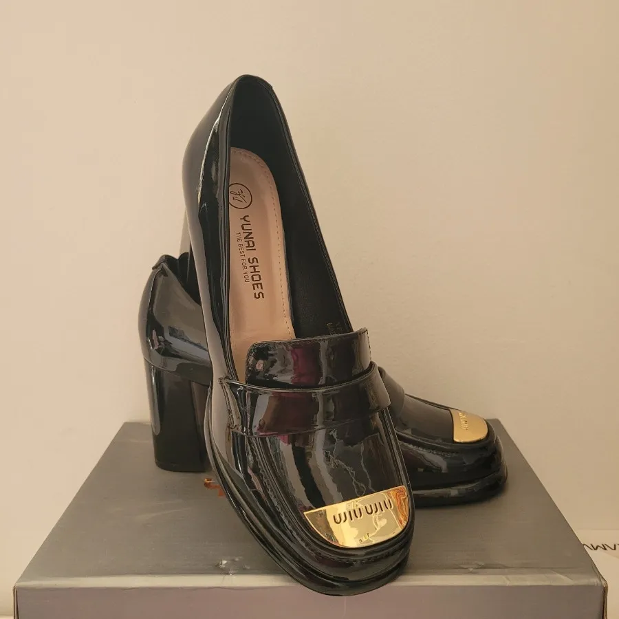 کفش مجلسی زنانه