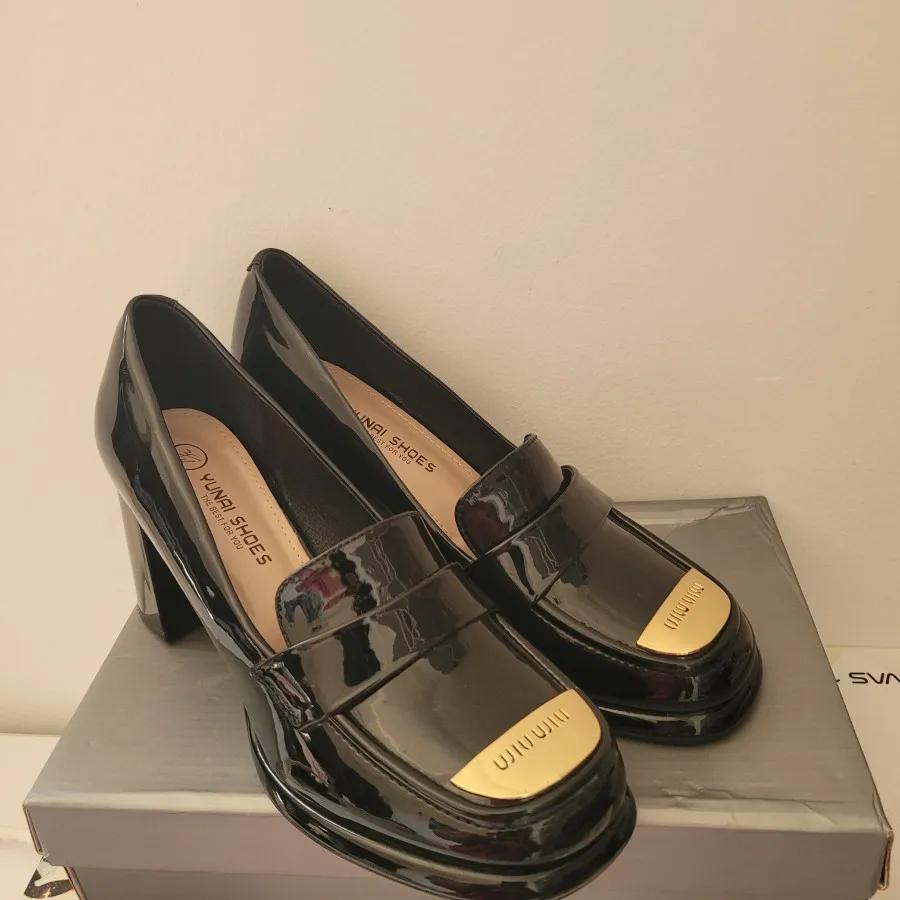 کفش مجلسی زنانه