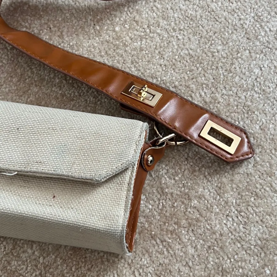 کیف بند چرم