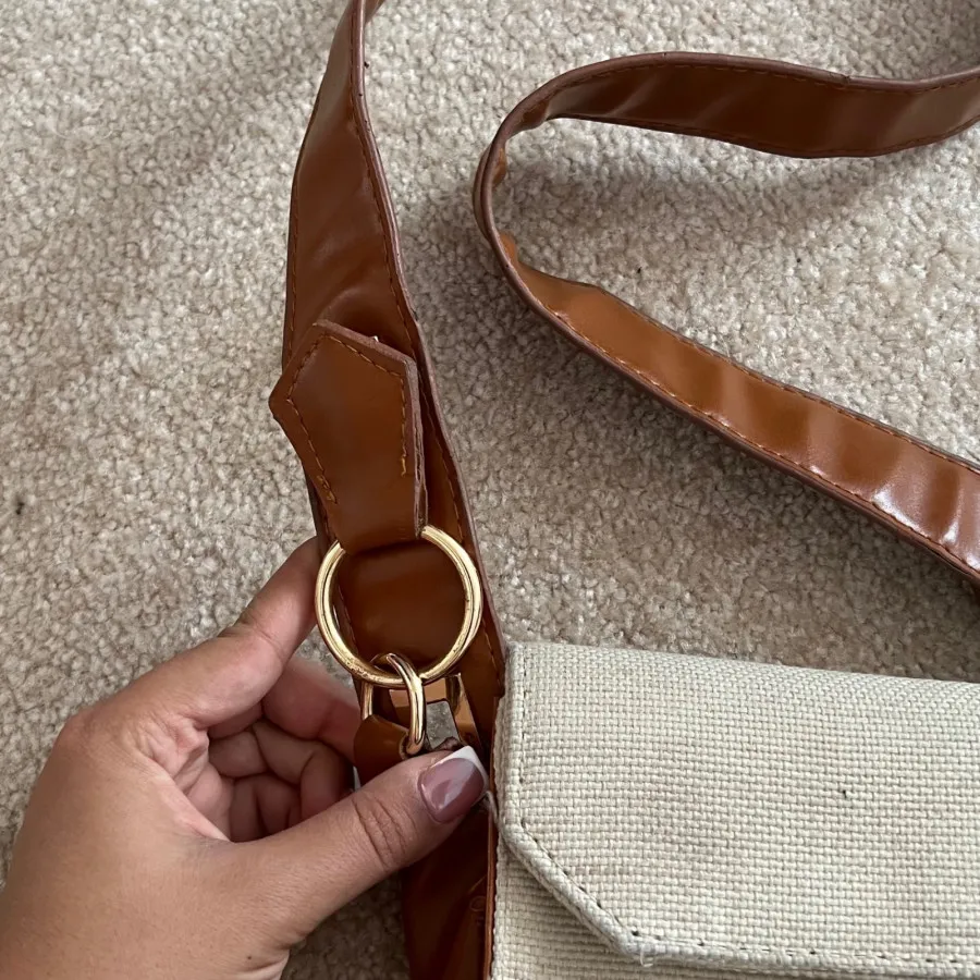 کیف بند چرم