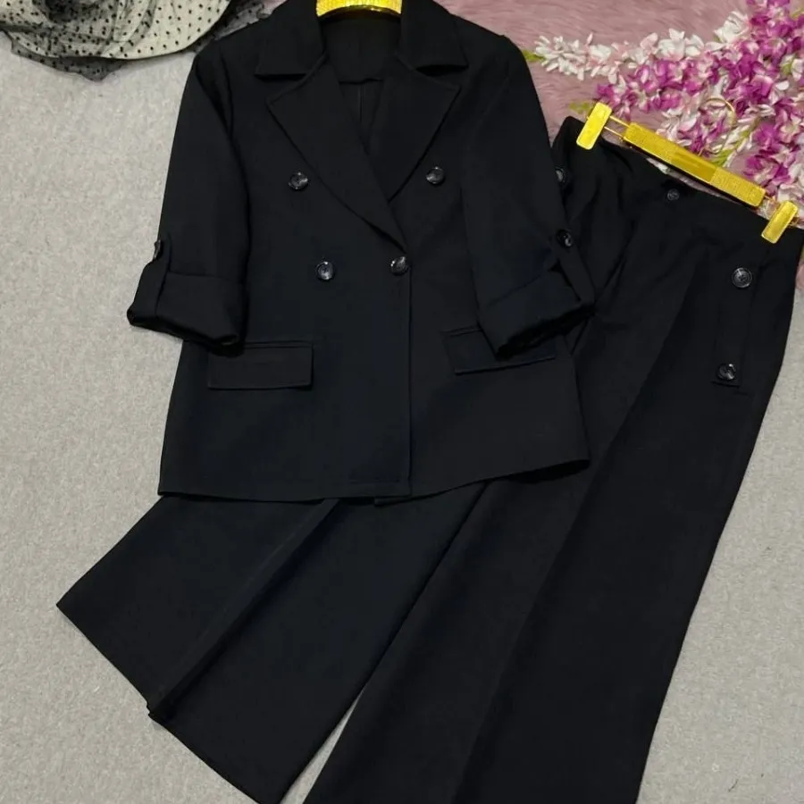 کت وشلوار مازراتی