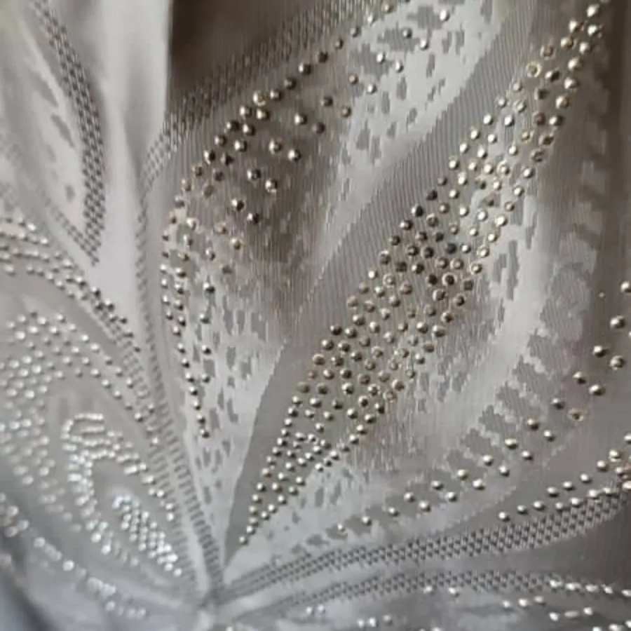 چادر نگین دار خارجی