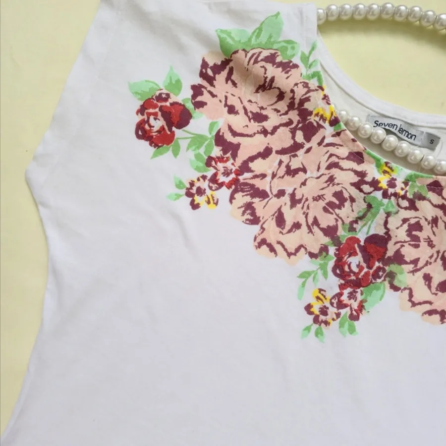 تاپ دخترونه نخی