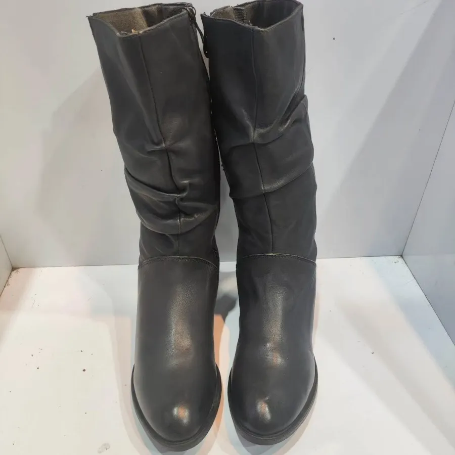 بوت زنانه اورجینال