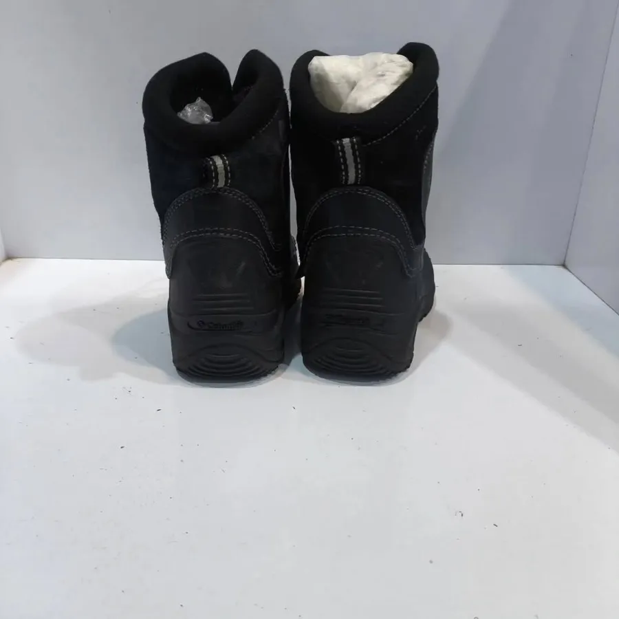 بوت زنانه اورجینال