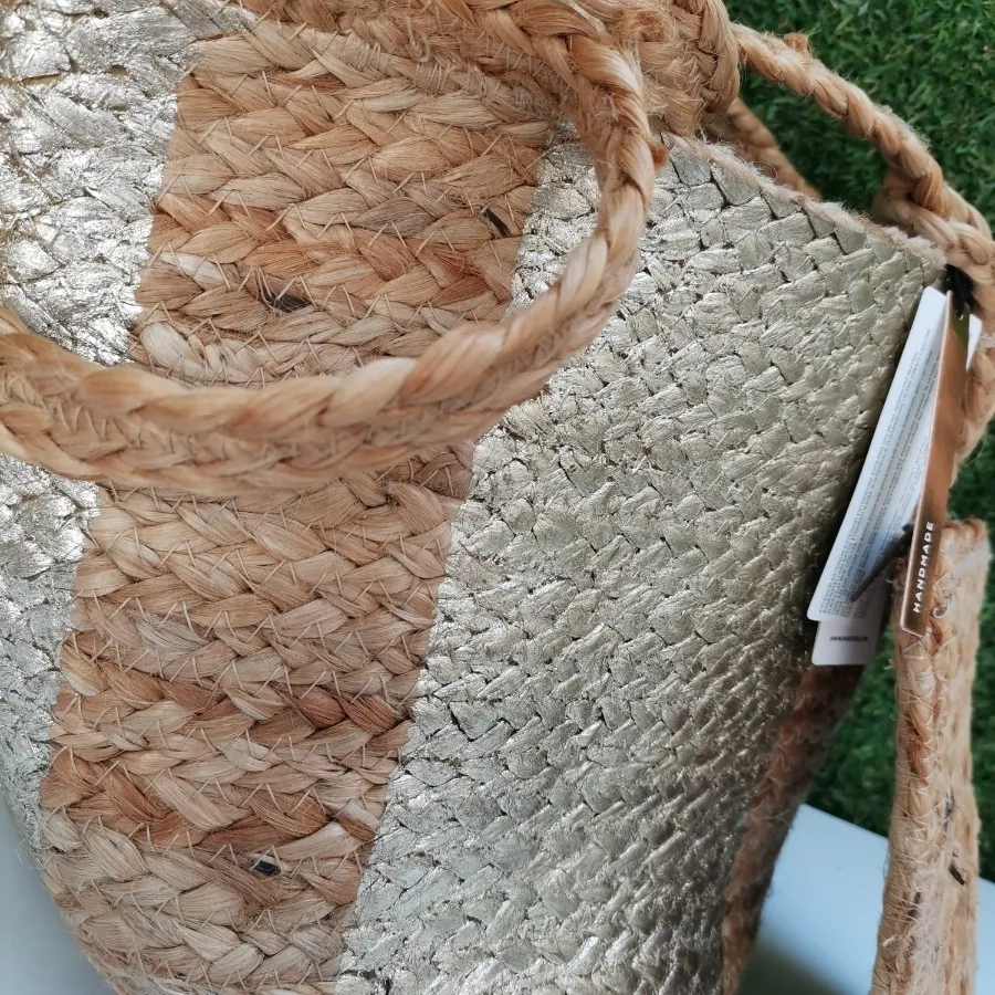 توت بگ حصیری