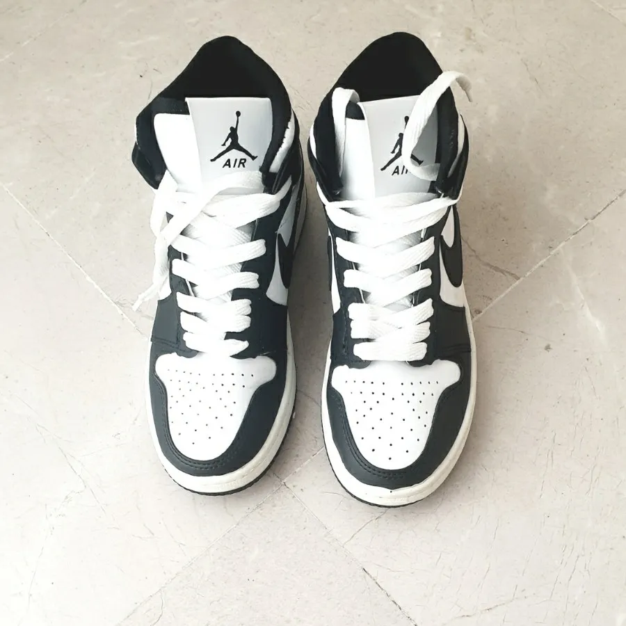 کتونی زنانه