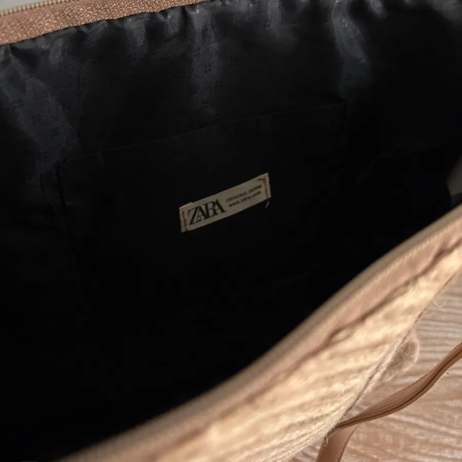 کیف کنفی زارا