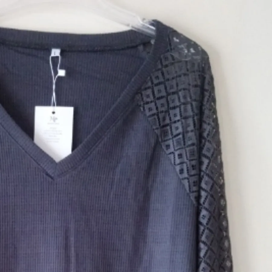 بلوز تریکو آستین دانتل