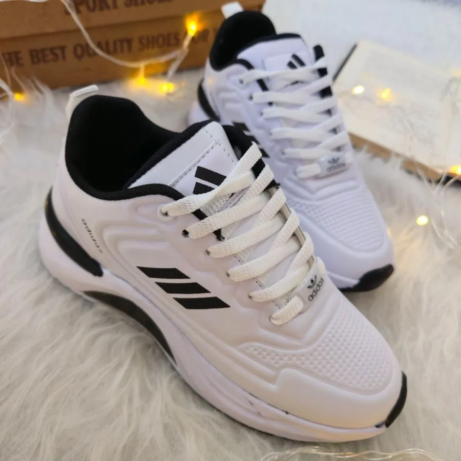 کتونی زنانه مدل آدیداس