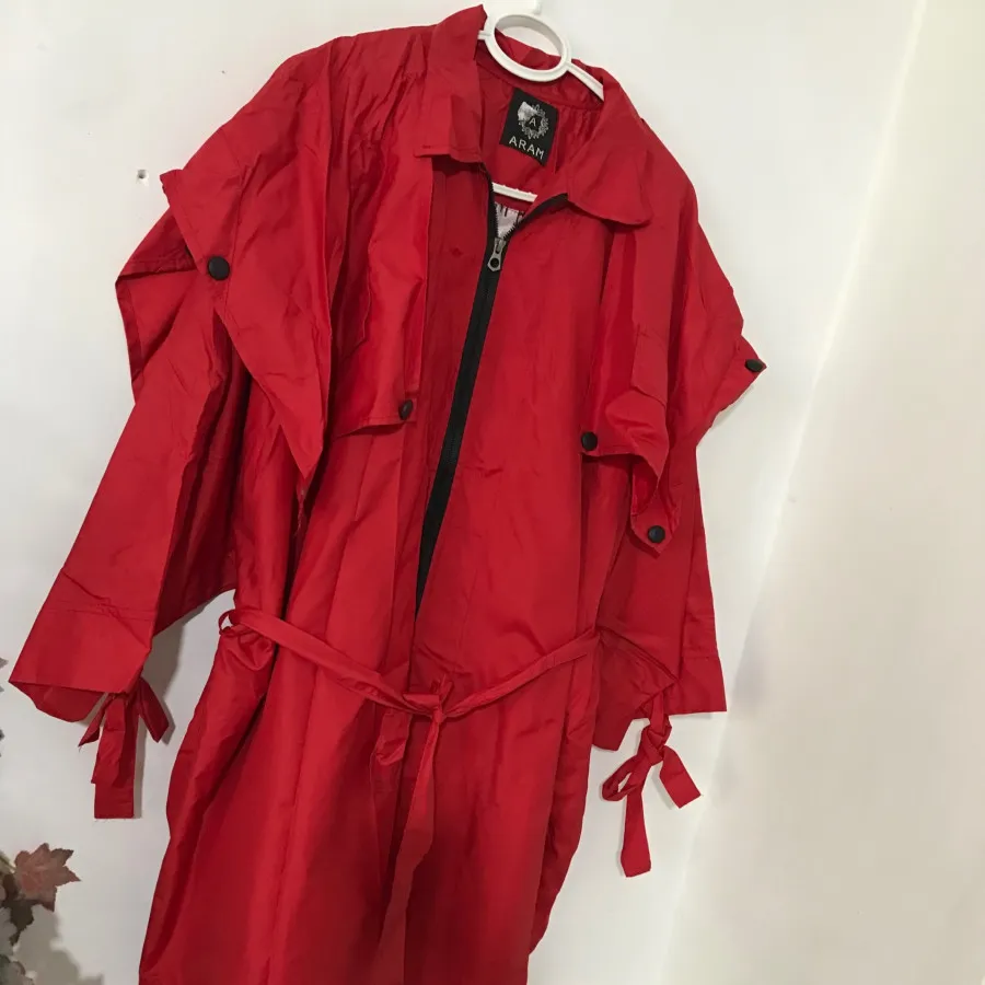 بارانی ضد اب